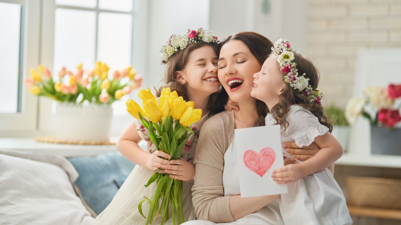 15 Mother's Day Gift Ideas 2023. Heartfelt, Unique & Personalised Gifts For Moms